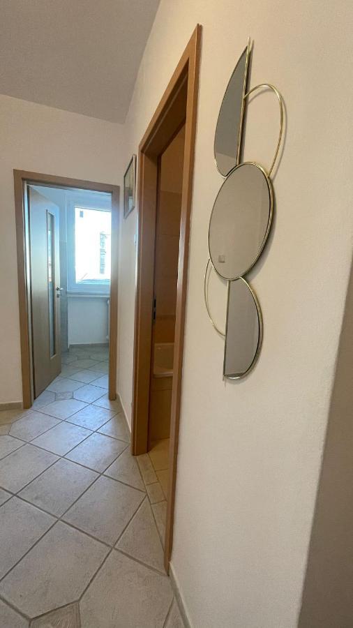 בוקרשט Studio Old Town City Center Calea Victoriei מראה חיצוני תמונה